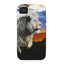 Löwe im Dschungel iPhone 4/4S Hüllen