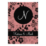 Monogramme floral rose rouge de faire-part de mari
