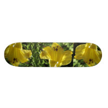 Planche à roulettes jaune de Daylily