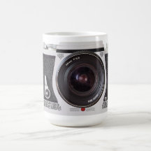 Rétro effet de l'appareil-photo 80s sur la tasse d