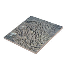 Roche foncée avec le motif de remous carreau