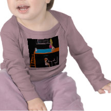 Rosa und blaues T-Shirt