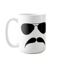 Schnurrbart-Flieger-Becher