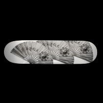 Schwarzes u. weißes Fan-Skateboard skateboards