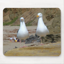 Seemöwen auf Ozean-Strand Mauspads