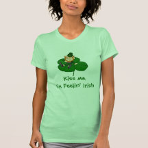 Shamrock de lutin - embrassez-moi que je suis Irla T-shirt