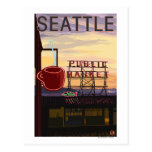 Signe du marché d'endroit de SeattlePike et vue de Carte Postale