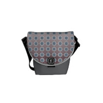 Soft Silver Quatrefoil Mini Messenger kuriertaschen
