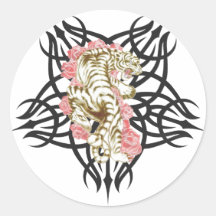 Stammes- Tiger mit Rosen Runder Aufkleber