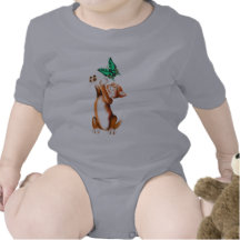 T-shirt de chaton de papillon