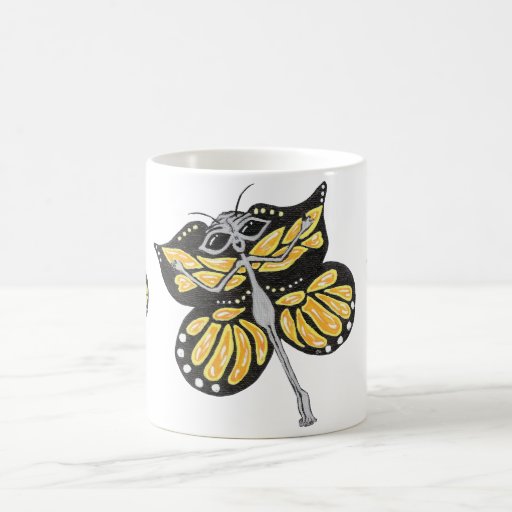 Tasse d'alien de papillon