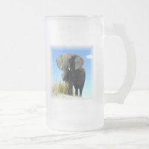 Tasse de bière givrée d'éléphant africain