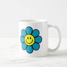 Tasse de café souriante de fleur