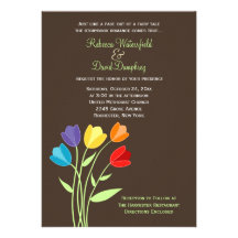 Tulpe-Blumen-Regenbogen färbt Hochzeits-Einladung