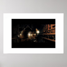 Tunnel (Mattmalerei Umwelt) Poster