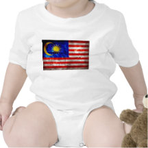 Verwitterte Malaysia-Flagge Tshirt