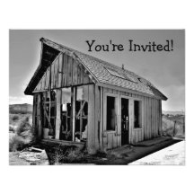 Vieilles invitations abandonnées et detroyed de ca