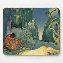 Violette dormant dans la forêt tapis de souris
