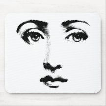Visage de femme tapis de souris