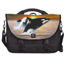 Wale am Sonnenuntergang Laptop Taschen