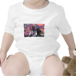 WeihnachtsMops-Bruno-Perlen-Frau Wiggles - ChiPom  Tshirts