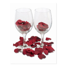 WineGlassRosePedals Carte Postale