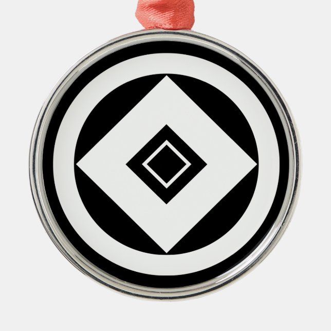 一 柳 家 二 釘 貫 重 ORNAMENT AUS METALL (Vorne)