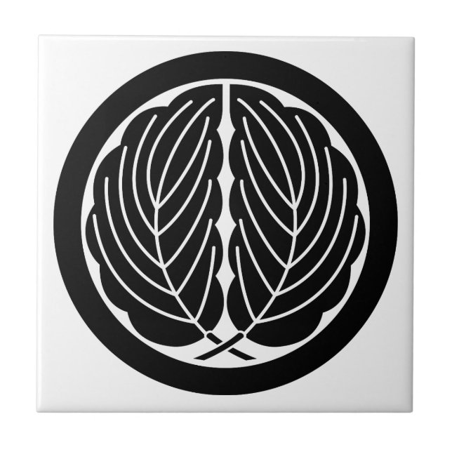 丸に抱き柏 FLIESE (Vorderseite)