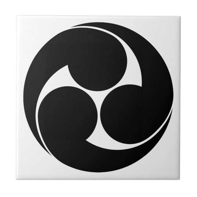 左三つ巴（地抜き） FLIESE (Vorderseite)