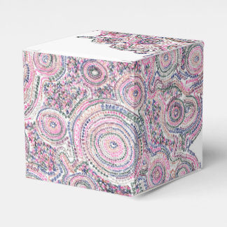 白い三角形のある算数曼荼羅 GESCHENKSCHACHTEL