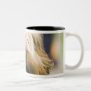 Recherche de longs cheveux tasses Dehors