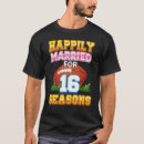 Suche nach glücklich verheiratet tshirts Für