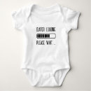 Recherche de patient bébé vêtements Pour