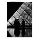 Recherche de pyramide de nuit Paris