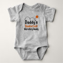 Recherche de de basket ball bébé vêtements Papa