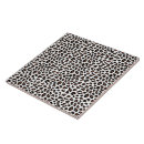 Recherche de empreinte de léopard carreaux Chat