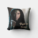 Recherche de princesse diana coussins Merveilleuse femme film