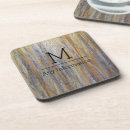 Recherche de grain en dessous de verres Monogramme