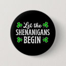 Recherche de trèfle chanceux de shamrock badges Irish