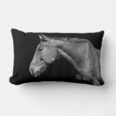 Recherche de mustangs coussins Animal