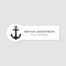 Suche nach kapitän namens schilder Marine