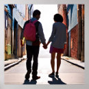 Suche nach holding hands poster Paar