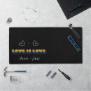 Suche nach lesbisch mousepads Queer