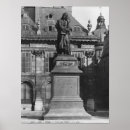 Suche nach voltaire poster Perücke