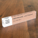Suche nach die goldene namensplaketten Minimalistisch