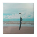 Suche nach regenschirm fliesen Strand