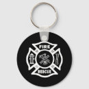 Suche nach rettung schlüsselanhänger Feuerwehrmann