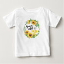 Recherche de jeune bébé tshirts Trois