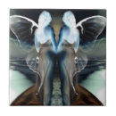 Suche nach flügel fliesen Schmetterling