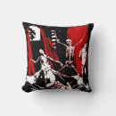 Recherche de squelettes coussins Gothique